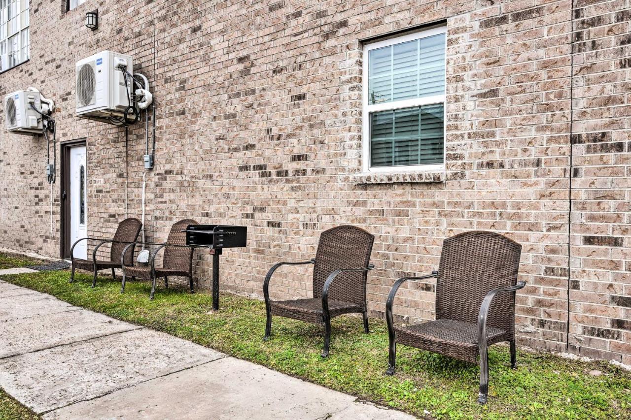Beautiful Galveston Apt With Deck Less Than 3 Mi To Dtwn! Esterno foto