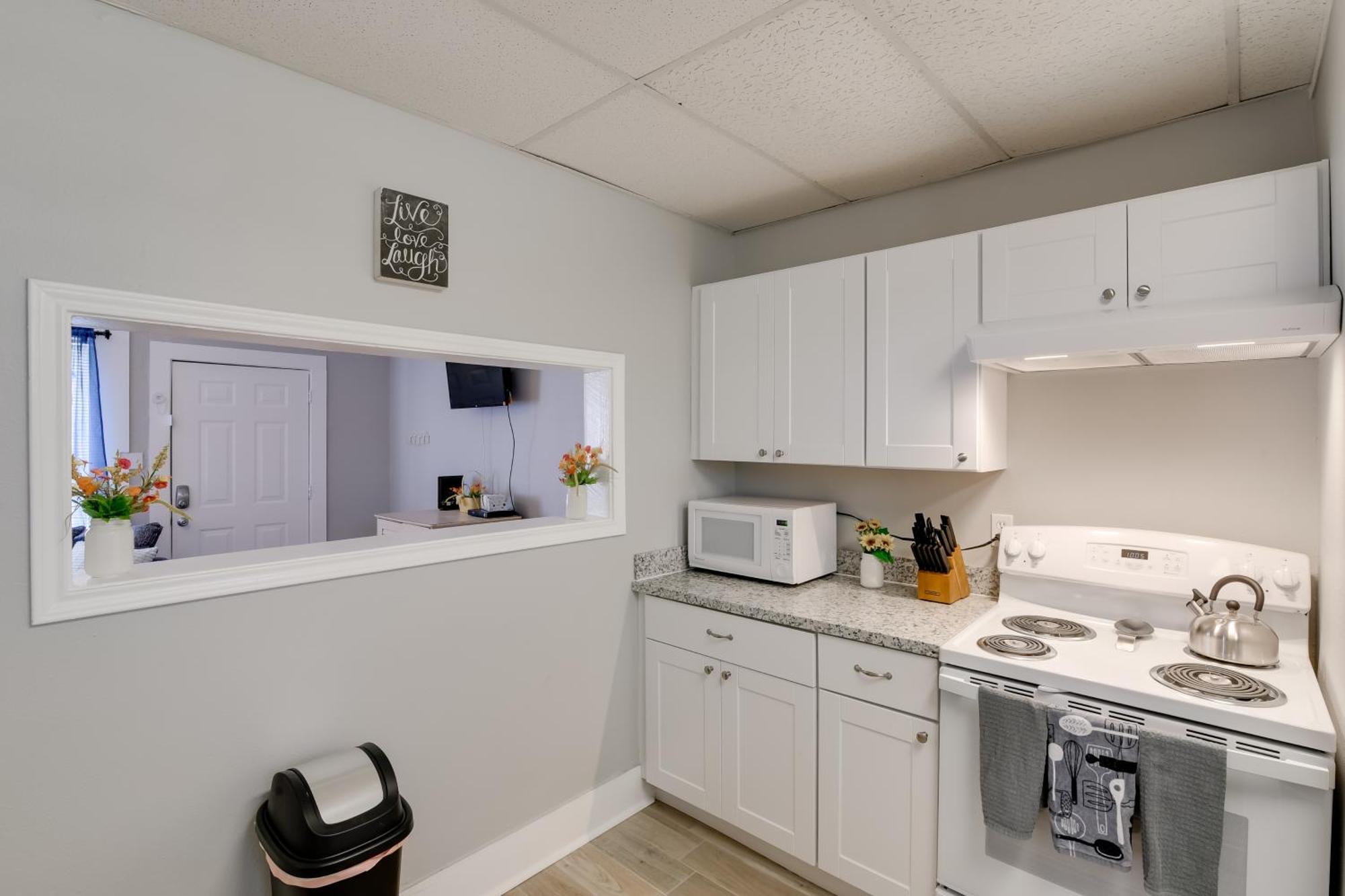 Beautiful Galveston Apt With Deck Less Than 3 Mi To Dtwn! Esterno foto