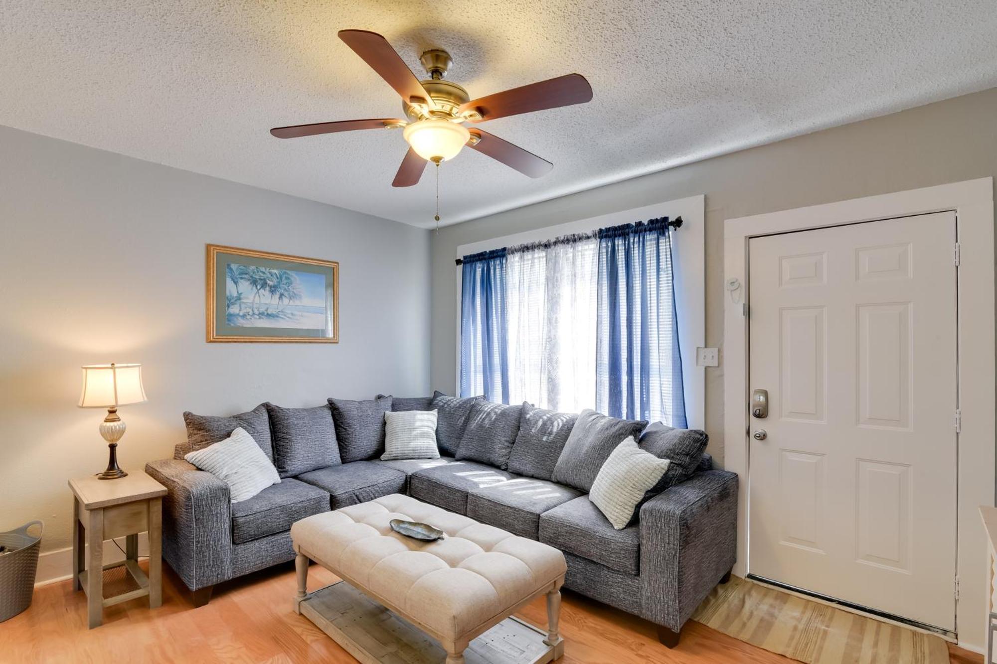 Beautiful Galveston Apt With Deck Less Than 3 Mi To Dtwn! Esterno foto